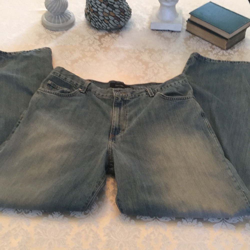 Calvin Klein “Straight Leg” jeans